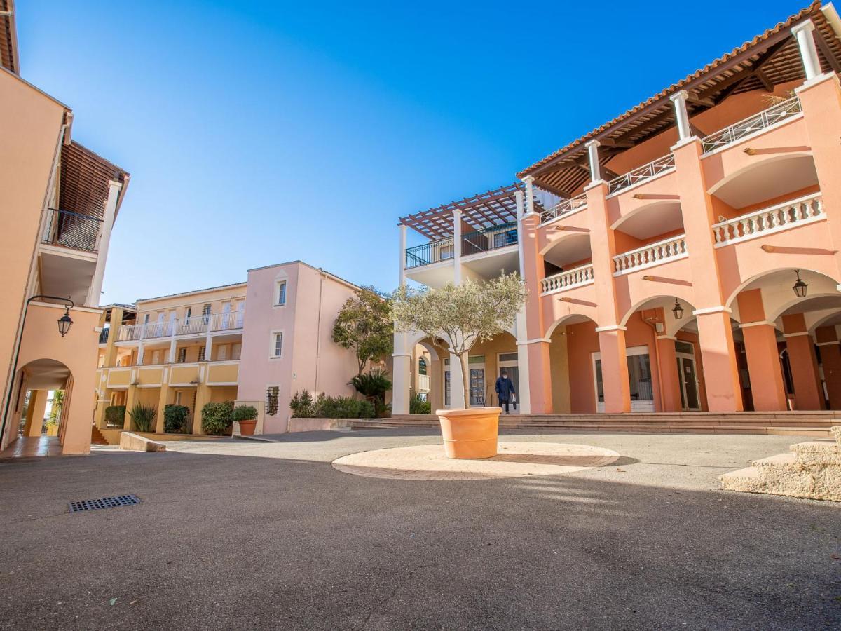 Apartment Village Cap Esterel - L'Esquinade-31 By Interhome Saint-Raphael  Ngoại thất bức ảnh