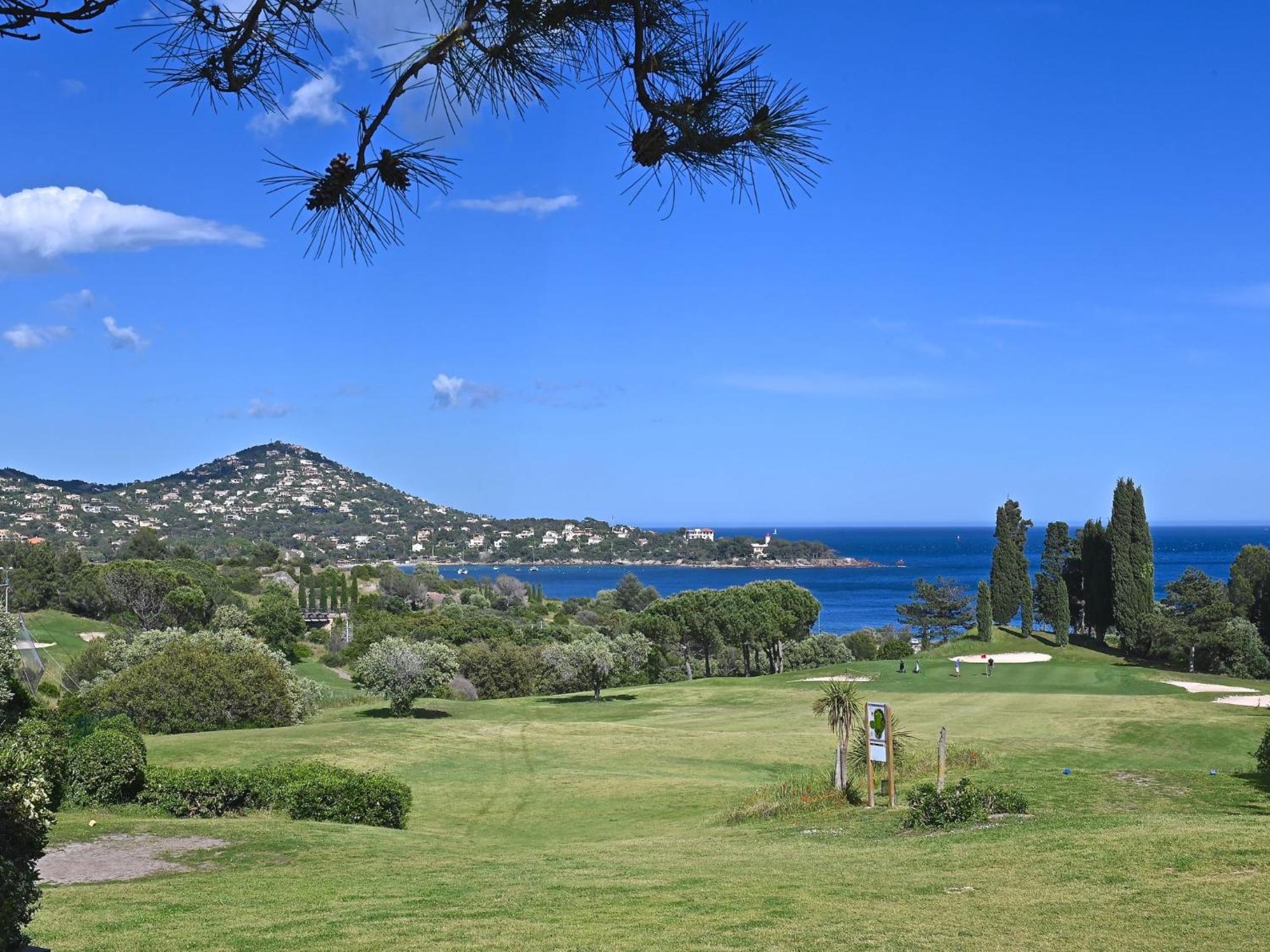 Apartment Village Cap Esterel - L'Esquinade-31 By Interhome Saint-Raphael  Ngoại thất bức ảnh