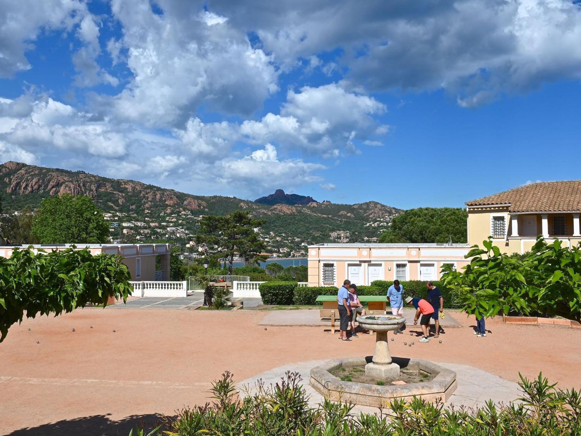 Apartment Village Cap Esterel - L'Esquinade-31 By Interhome Saint-Raphael  Ngoại thất bức ảnh