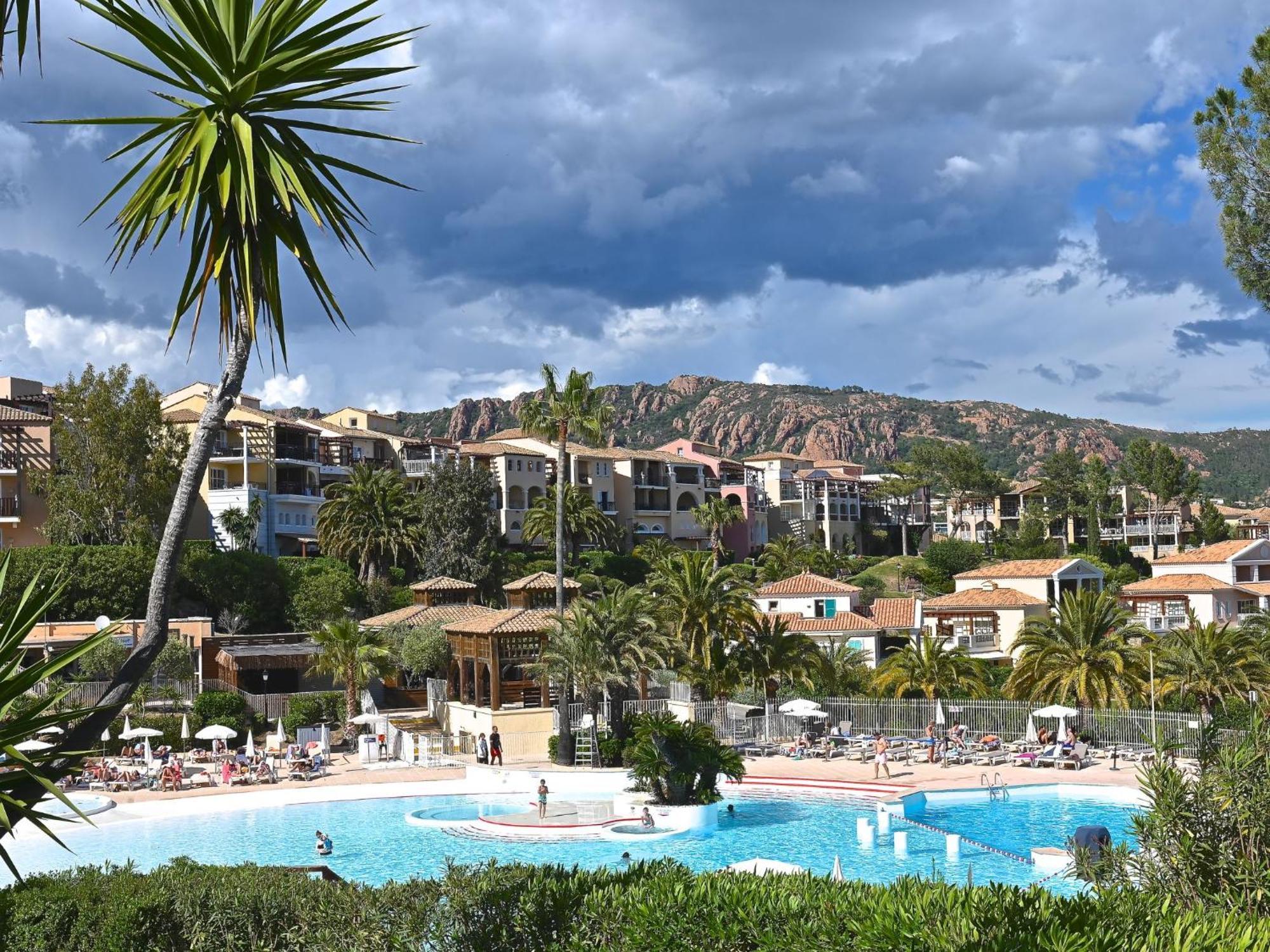 Apartment Village Cap Esterel - L'Esquinade-31 By Interhome Saint-Raphael  Ngoại thất bức ảnh